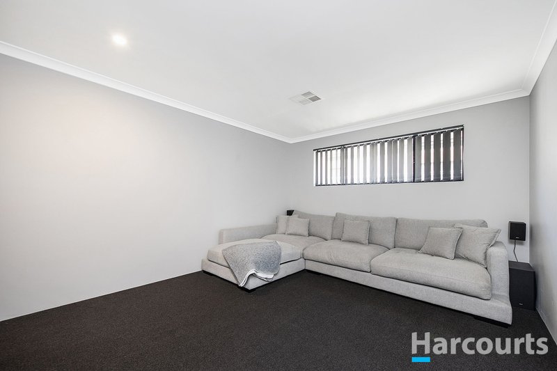 Photo - 10 Bromfield Ave , Brabham WA 6055 - Image 6