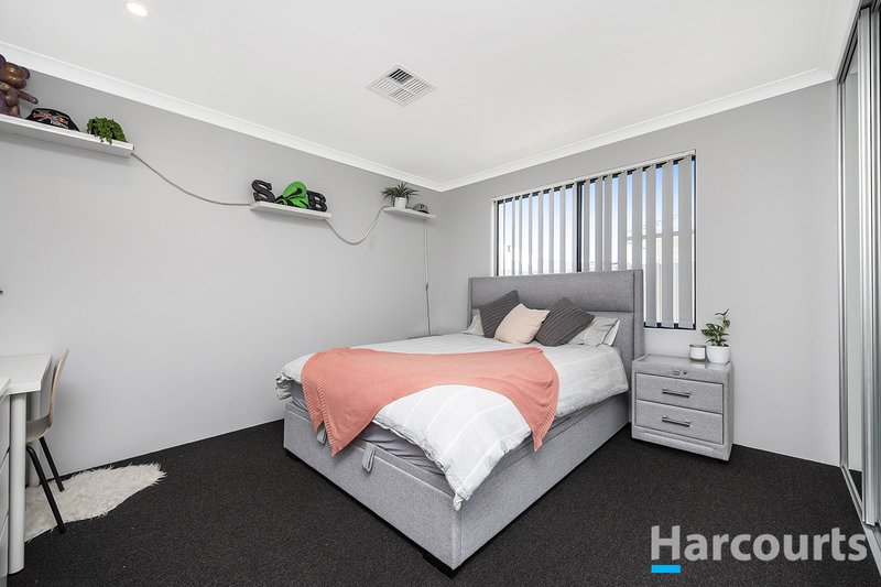 Photo - 10 Bromfield Ave , Brabham WA 6055 - Image 10