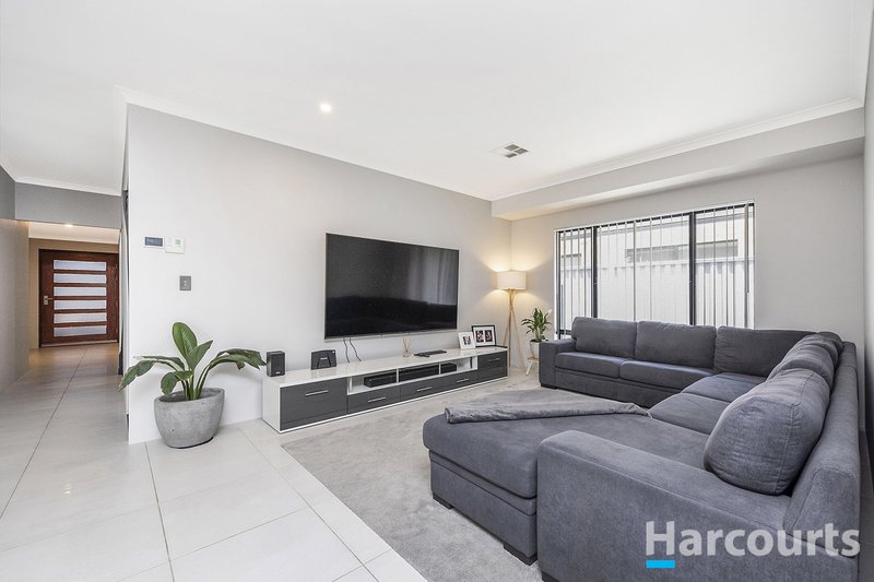 Photo - 10 Bromfield Ave , Brabham WA 6055 - Image 29