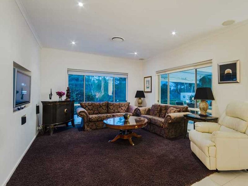 Photo - 10 Brookfield Ct , Nerang QLD 4211 - Image 13