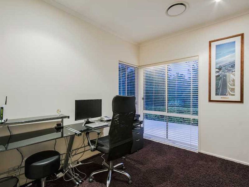 Photo - 10 Brookfield Ct , Nerang QLD 4211 - Image 23