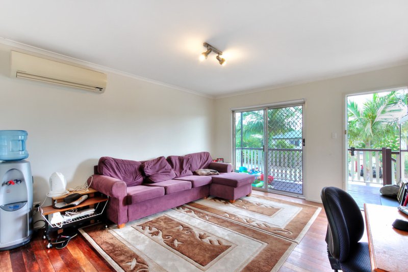 Photo - 10 Brownvale Street, Logan Central QLD 4114 - Image 5