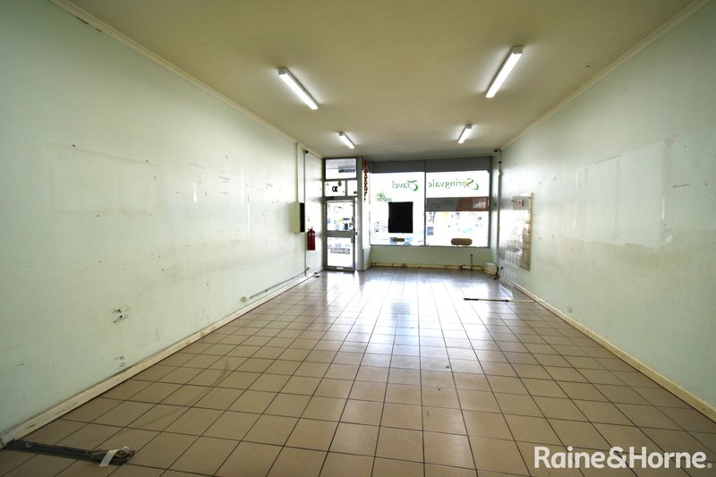 Photo - 10 Buckingham Avenue, Springvale VIC 3171 - Image 3