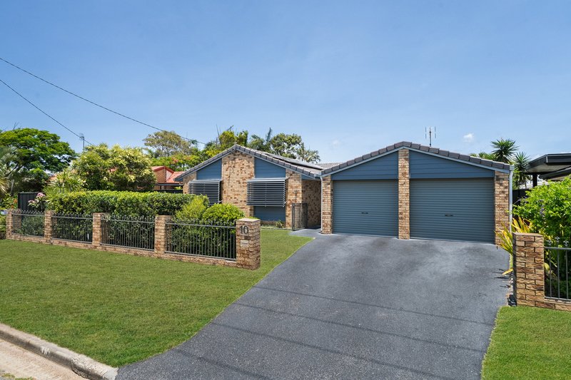 Photo - 10 Bullando Street, Warana QLD 4575 - Image 23