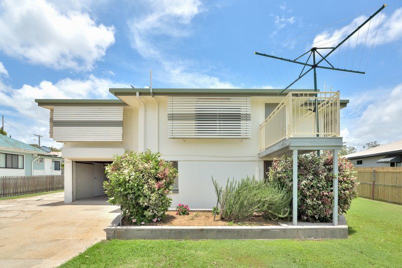 Photo - 10 Buller Street, South Gladstone QLD 4680 - Image 2