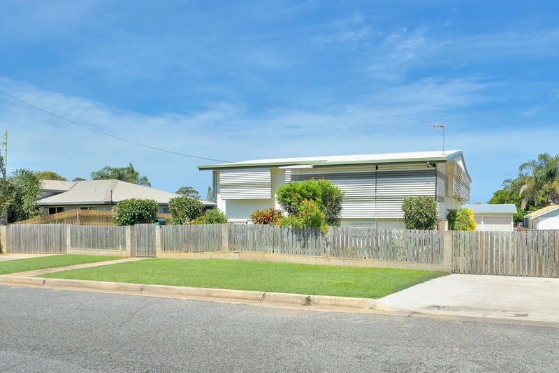 Photo - 10 Buller Street, South Gladstone QLD 4680 - Image 3