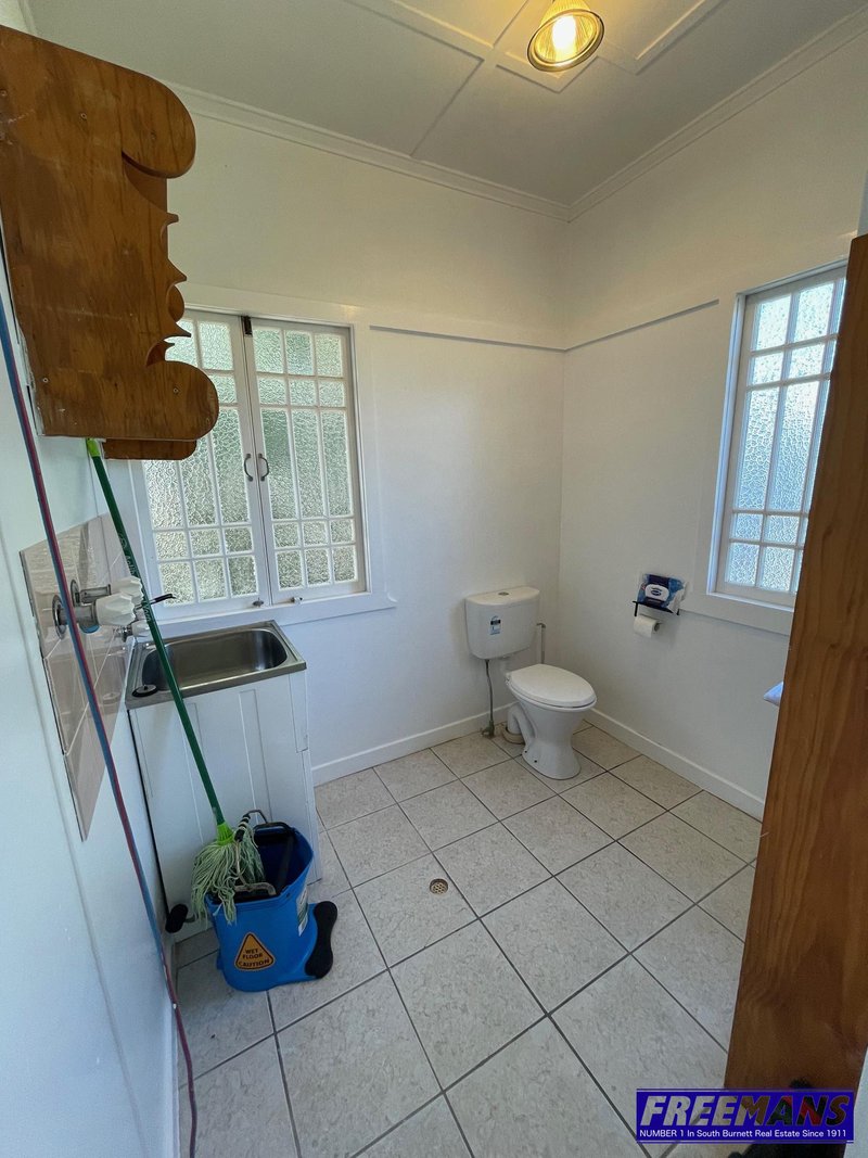 Photo - 10 Bunker Avenue, Nanango QLD 4615 - Image 13