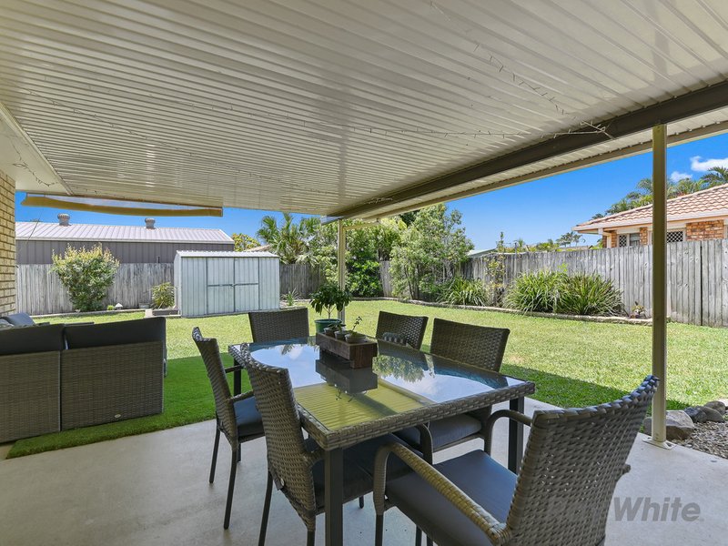 Photo - 10 Burrabi Street, Bald Hills QLD 4036 - Image 10