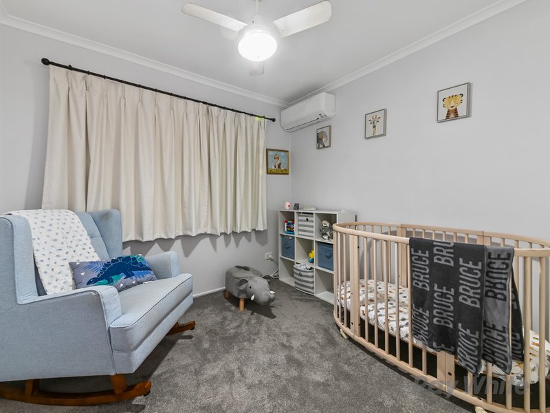 Photo - 10 Burrabi Street, Bald Hills QLD 4036 - Image 14