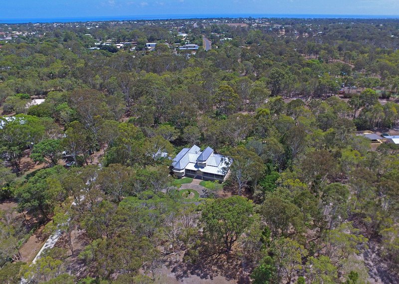 Photo - 10 Burralong Drive, Wondunna QLD 4655 - Image 10