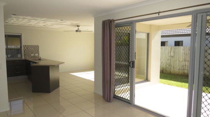 Photo - 10 Burrows Street, Sippy Downs QLD 4556 - Image 5