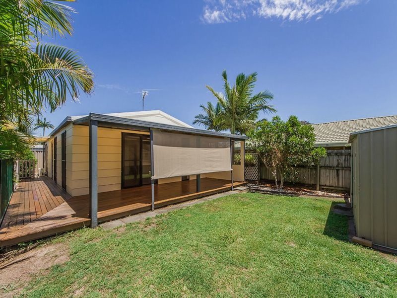 Photo - 10 Bushtree Ct , Burleigh Waters QLD 4220 - Image 8