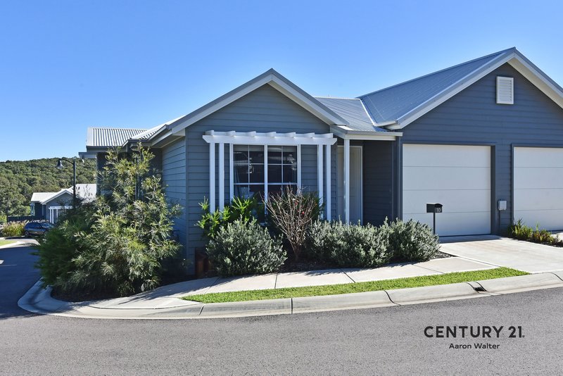 Photo - 10 Butcherbird Crescent, Elermore Vale NSW 2287 - Image 1