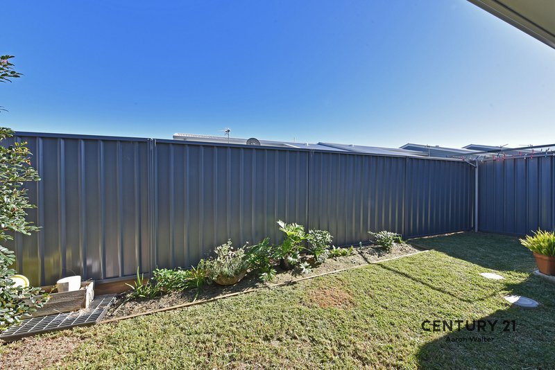 Photo - 10 Butcherbird Crescent, Elermore Vale NSW 2287 - Image 10