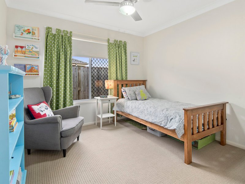 Photo - 10 Butlers Close, Upper Kedron QLD 4055 - Image 20