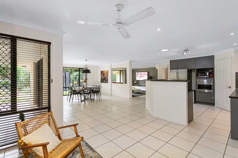 Photo - 10 Butterfly Drive, Kallangur QLD 4503 - Image 2