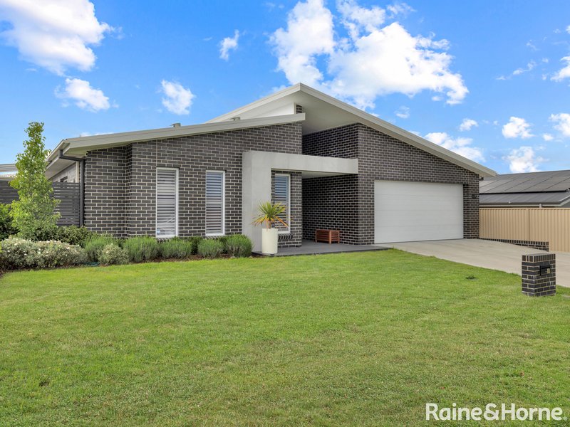 Photo - 10 Cain Drive, Kelso NSW 2795 - Image 23