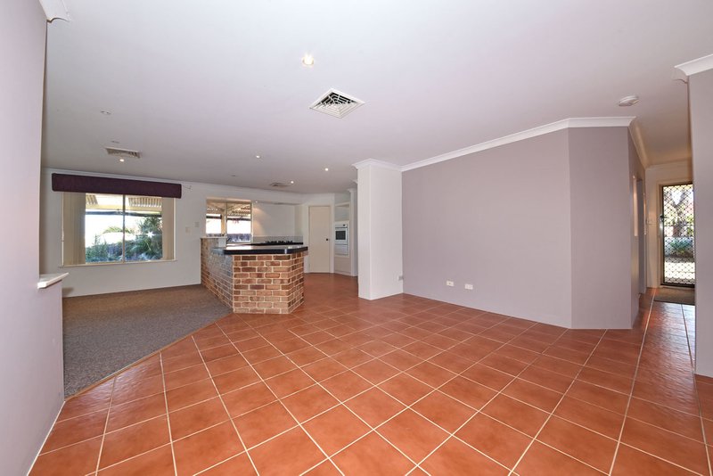 Photo - 10 Cairnsmore Chase, Kinross WA 6028 - Image 10