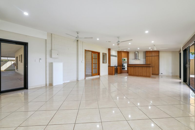 Photo - 10 Callie Court, Rosebery NT 0832 - Image 6