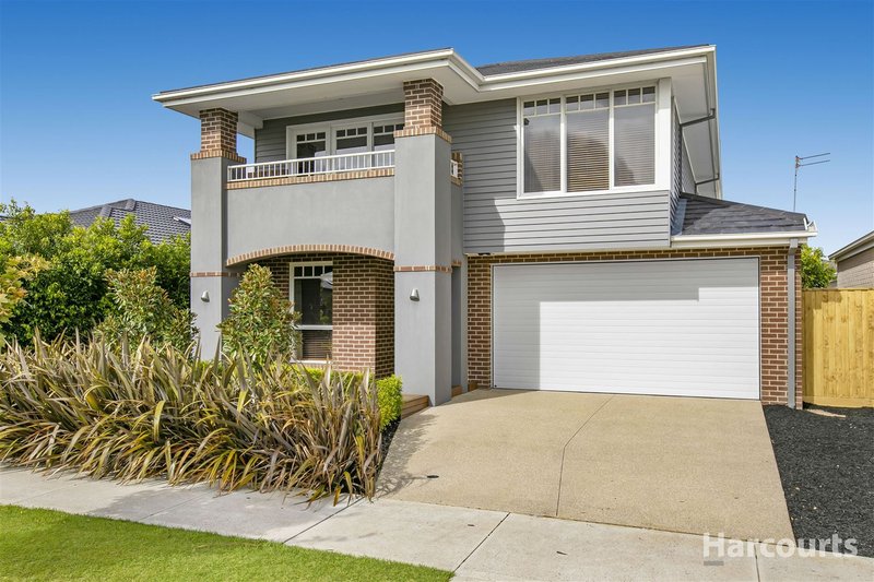 10 Callow Ave , Clyde North VIC 3978