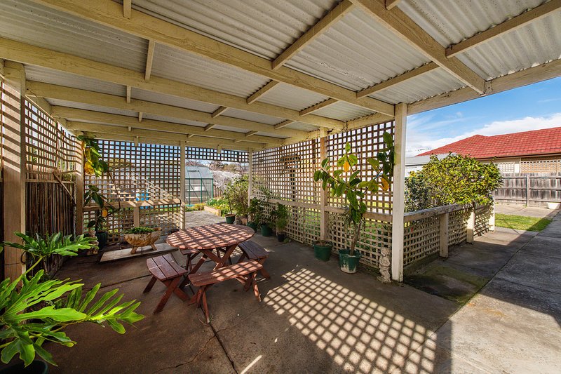 Photo - 10 Camdale Street, Clarinda VIC 3169 - Image 8