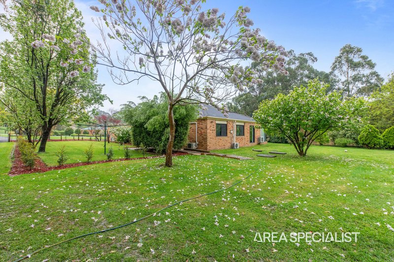 Photo - 10 Camelot Court, Warragul VIC 3820 - Image 31