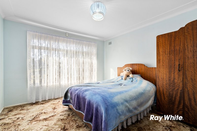 Photo - 10 Cameron Street, Doonside NSW 2767 - Image 5