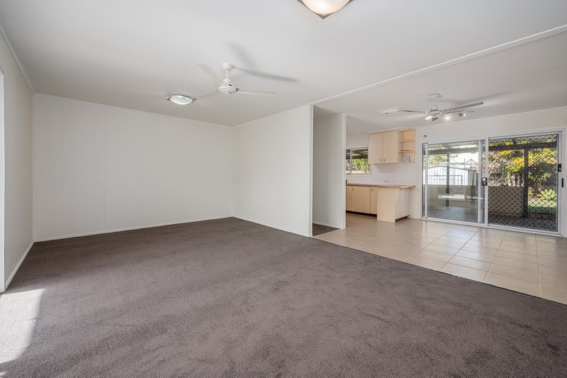 Photo - 10 Campbell Street, Clinton QLD 4680 - Image 6