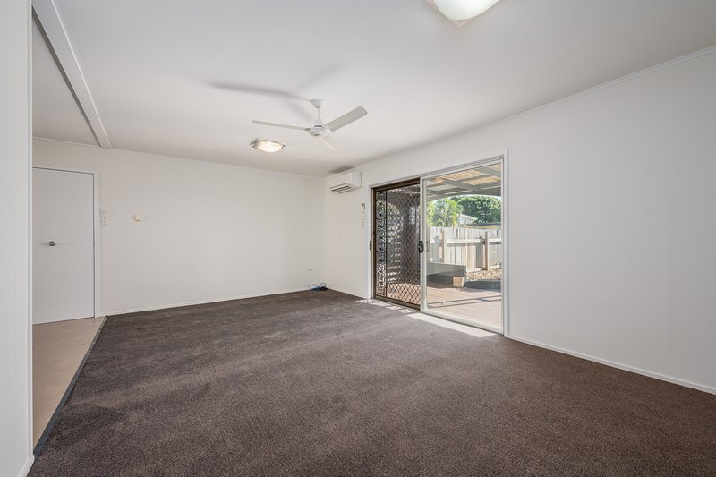 Photo - 10 Campbell Street, Clinton QLD 4680 - Image 7