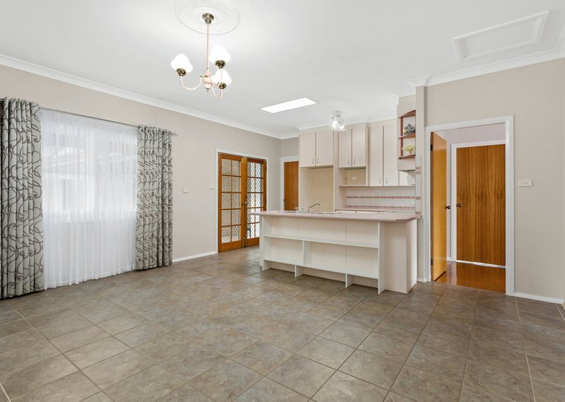 Photo - 10 Campbell Street, Taree NSW 2430 - Image 5