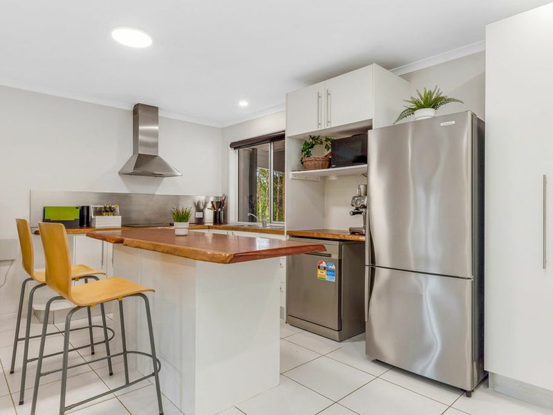 Photo - 10 Campese Terrace, Nambour QLD 4560 - Image 4