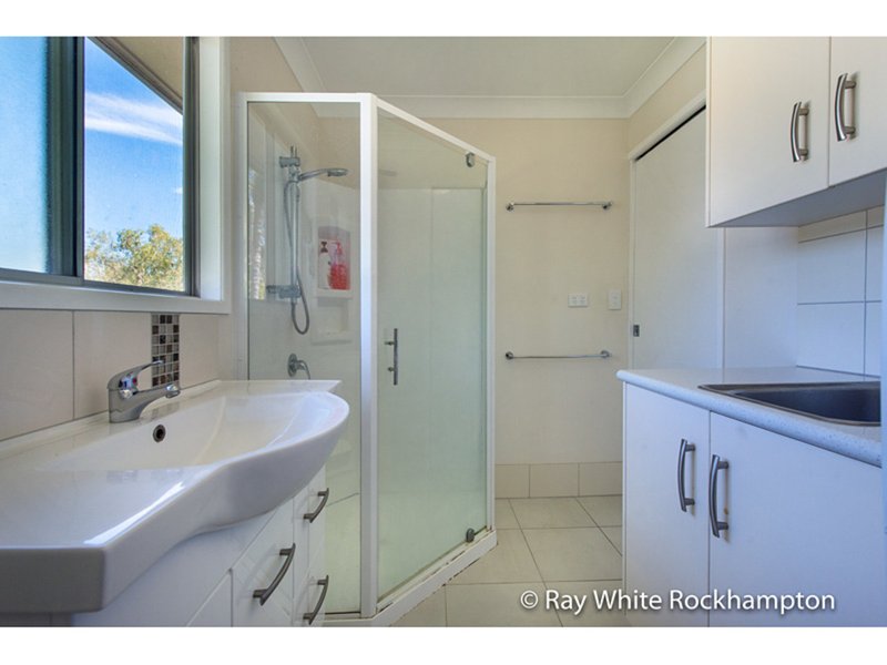 Photo - 10 Cant Street, Kawana QLD 4701 - Image 13