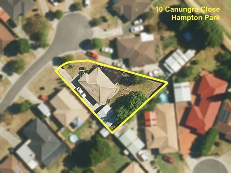 Photo - 10. Canungra Close, Hampton Park VIC 3976 - Image 15