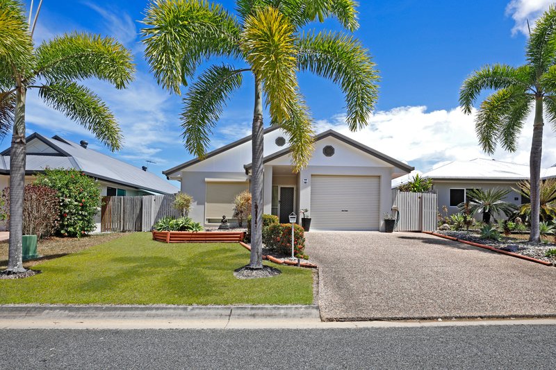 Photo - 10 Capri Close, Kewarra Beach QLD 4879 - Image 20