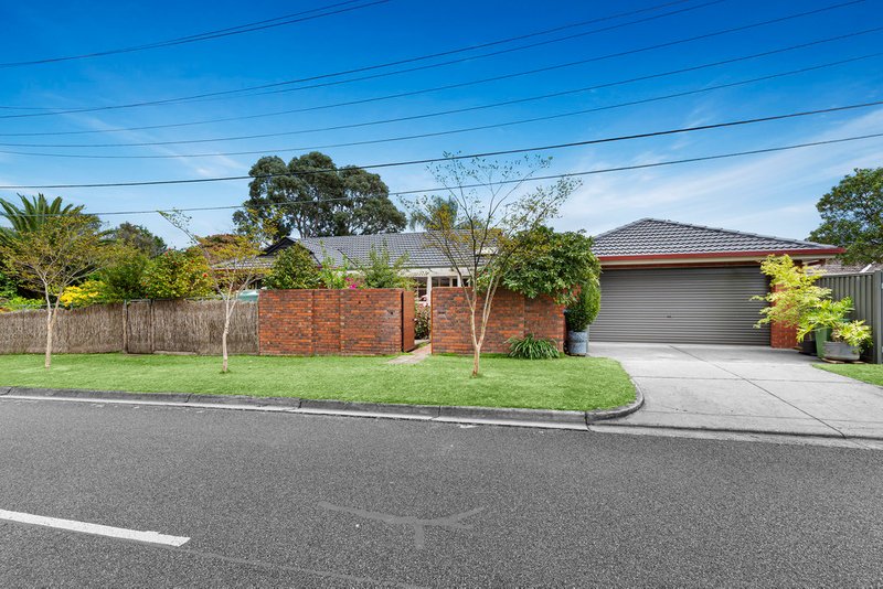 10 Carcoola Road, Ringwood East VIC 3135