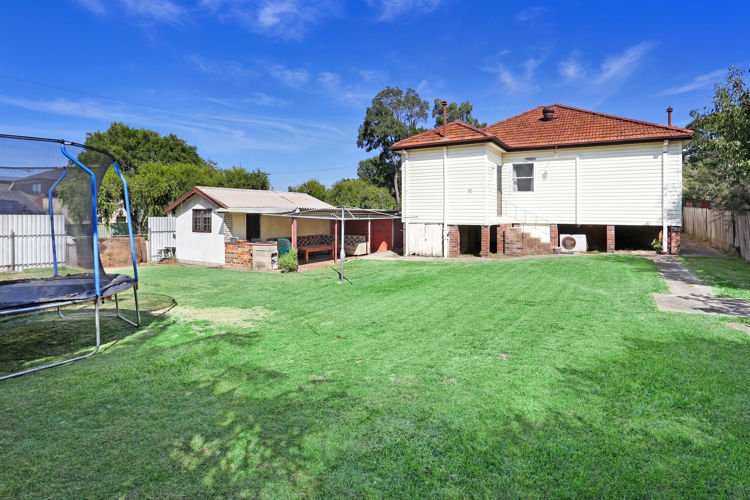 Photo - 10 Cardigan Street, Guildford NSW 2161 - Image 8