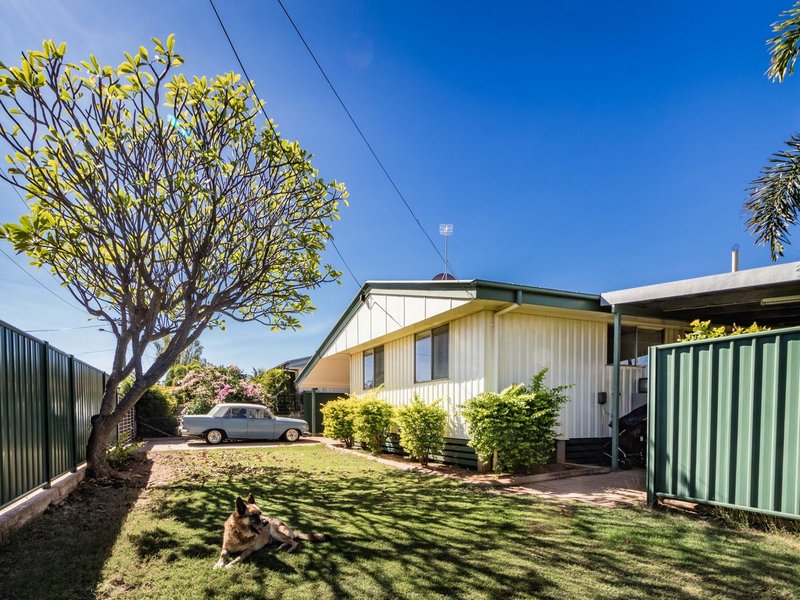 Photo - 10 Carina Avenue, Mount Isa QLD 4825 - Image 1