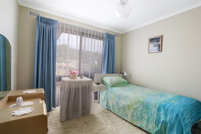 Photo - 10 Carlisle Crescent, Wodonga VIC 3690 - Image 13