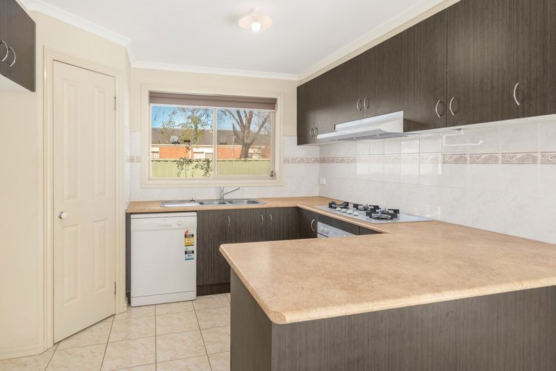 Photo - 10 Carmichael Drive, Wyndham Vale VIC 3024 - Image 3