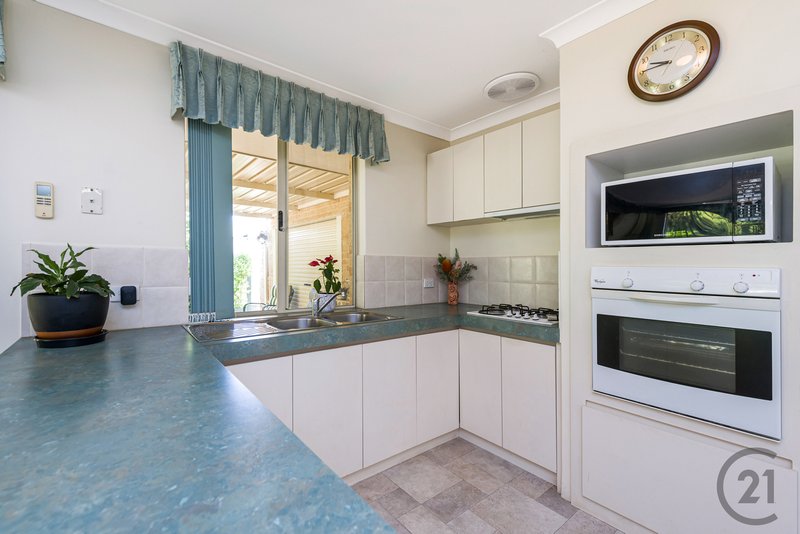 Photo - 10 Carnegie Place, Greenfields WA 6210 - Image 3