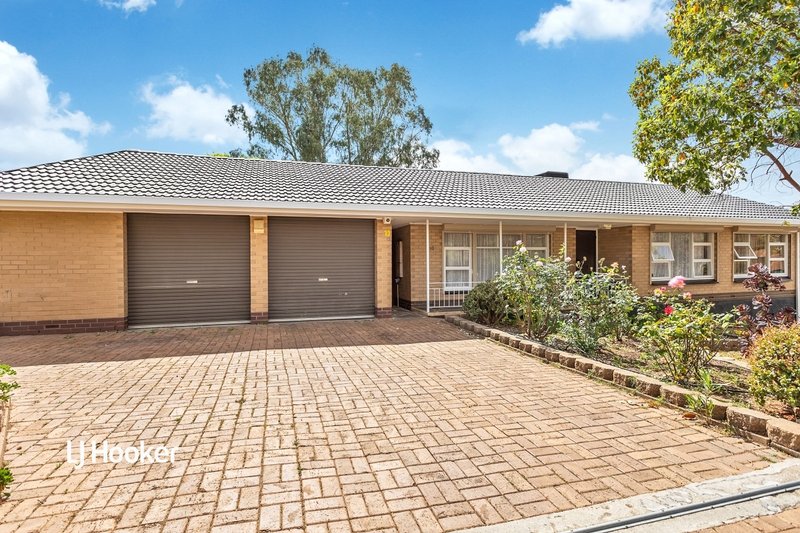 10 Carolan Crescent, Valley View SA 5093