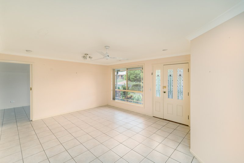 Photo - 10 Caroline Court, Beaudesert QLD 4285 - Image 3