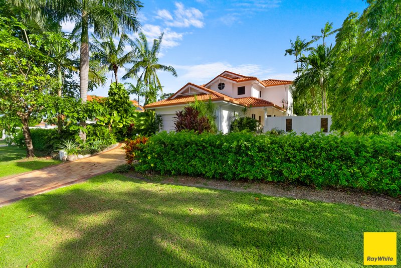 Photo - 10 Cascade Avenue, Kewarra Beach QLD 4879 - Image 2