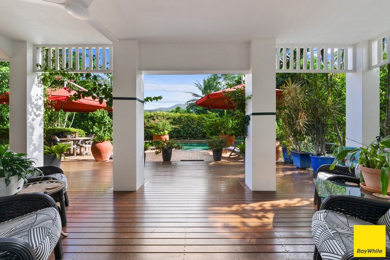 Photo - 10 Cascade Avenue, Kewarra Beach QLD 4879 - Image 9