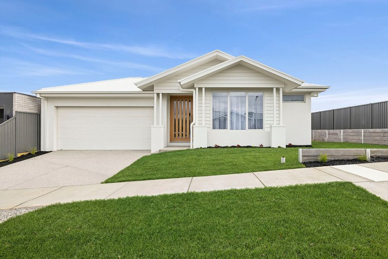 Photo - 10 Caselli Street, Ballarat East VIC 3350 - Image 1