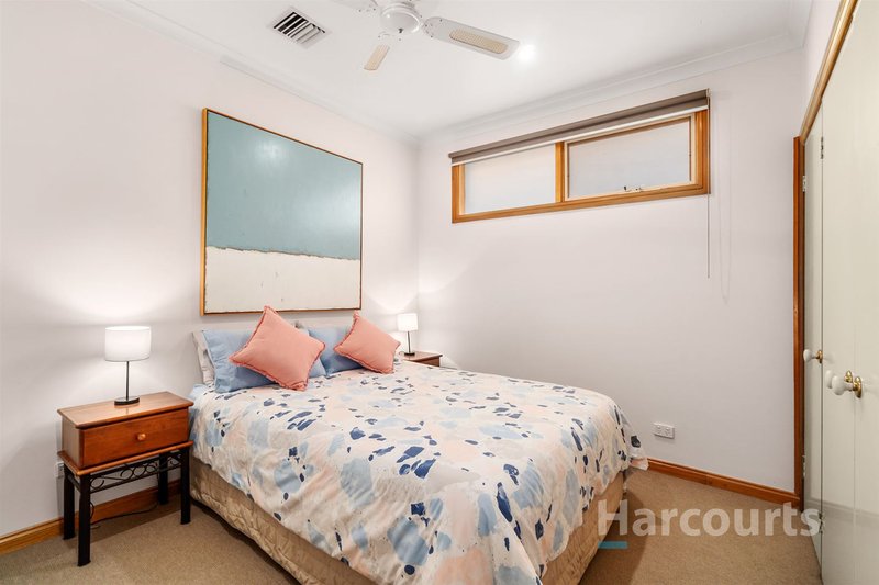 Photo - 10 Cash Fues Place, Wantirna VIC 3152 - Image 9