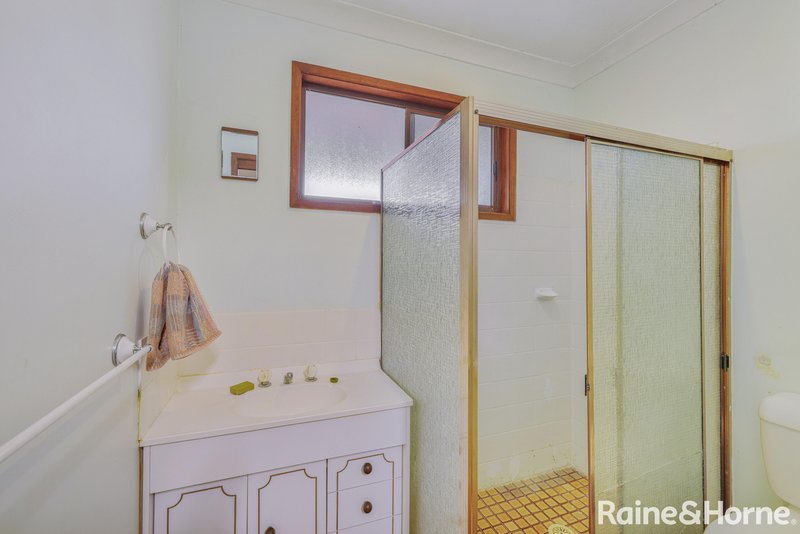 Photo - 10 Cavalier Parade, Bomaderry NSW 2541 - Image 10