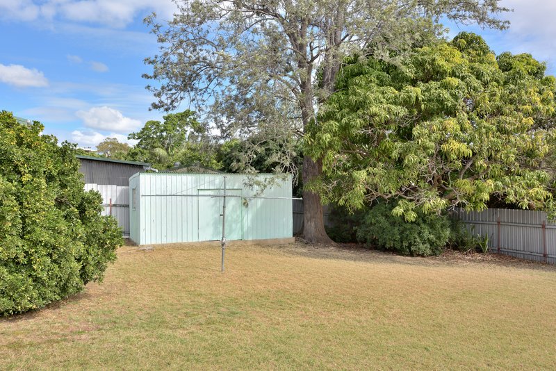 Photo - 10 Cedar Street, Kin Kora QLD 4680 - Image 15