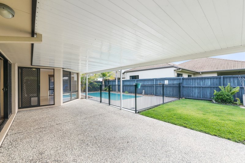 Photo - 10 Cedarfield Crescent, Sippy Downs QLD 4556 - Image 6