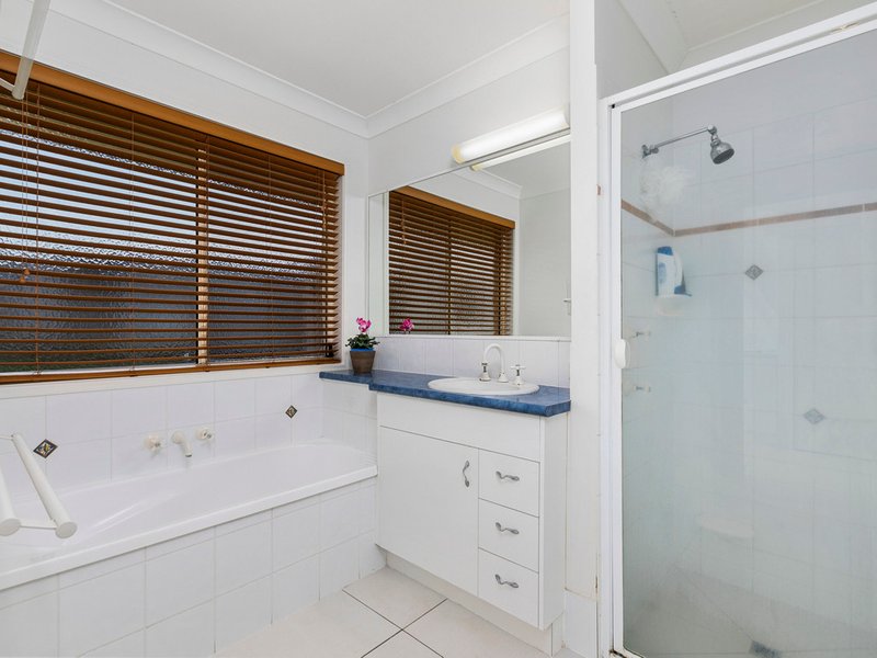 Photo - 10 Chablis Court, Buderim QLD 4556 - Image 9